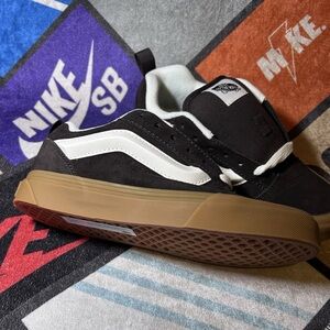 Vans Knu Skool in Baby‎ Turkish Coffee Size 6 Men’s or 7.5 Women’s